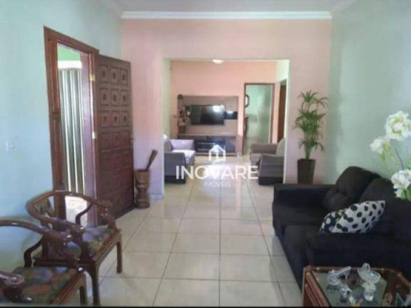 Imagem Casa com 5 Quartos à Venda, 320 m² em Setor Afonso Pena - Itumbiara