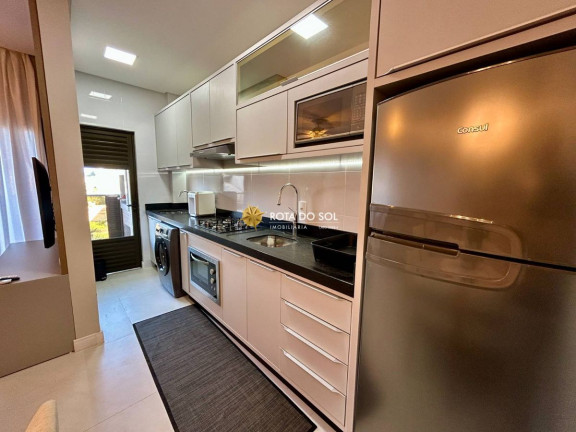 Imagem Apartamento com 2 Quartos à Venda, 75 m² em Centro - Bombinhas