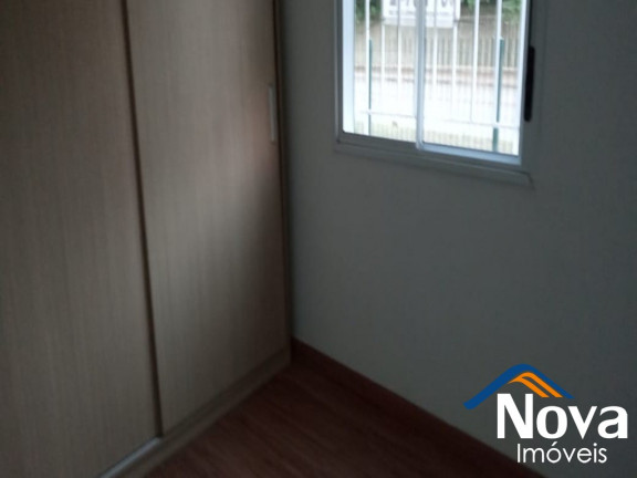 Imagem Imóvel com 2 Quartos à Venda, 57 m² em Humaitá - Porto Alegre
