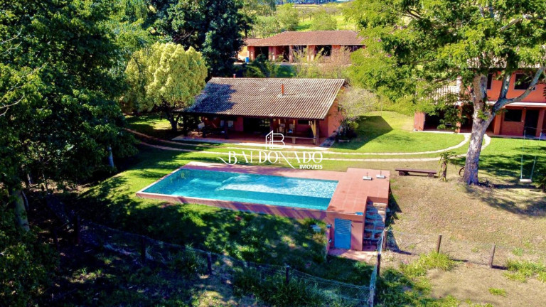 Imóvel com 10 Quartos à Venda, 122.700 m² em Piracaia - Piracaia