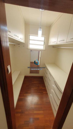 Imagem Casa com 4 Quartos à Venda, 290 m² em Nova Campinas - Campinas Imagem Casa com 4 Quartos à Venda, 290 m² em Nova Campinas - Campinas