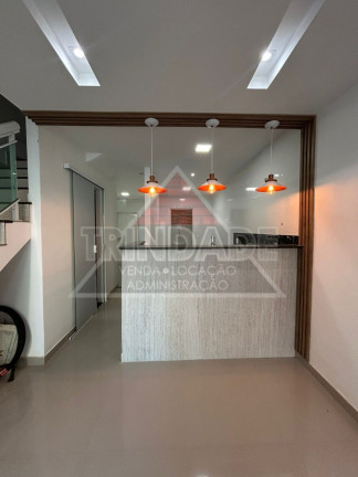 Casa com 3 Quartos à Venda, 128 m² em Vargem Grande - Rio De Janeiro