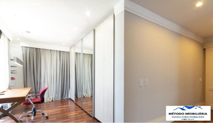 Imagem Imóvel com 3 Quartos à Venda, 272 m² em Moema - São Paulo Imagem Imóvel com 3 Quartos à Venda, 272 m² em Moema - São Paulo