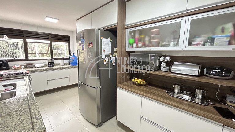 Imagem Apartamento com 3 Quartos à Venda, 246 m² em Gonzaga - Santos Imagem Apartamento com 3 Quartos à Venda, 246 m² em Gonzaga - Santos