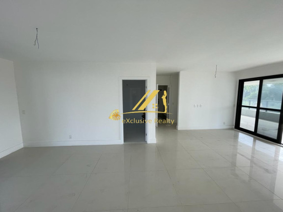 Imagem Imóvel com 4 Quartos à Venda, 275 m² em Ondina - Salvador Imagem Imóvel com 4 Quartos à Venda, 275 m² em Ondina - Salvador