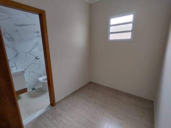 Imagem Casa com 5 Quartos à Venda, 250 m² em Flórida - Praia Grande Imagem Casa com 5 Quartos à Venda, 250 m² em Flórida - Praia Grande