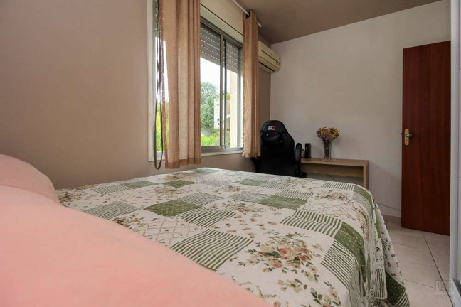 Imagem Apartamento com 2 Quartos à Venda, 50 m² em Vila Nova - Porto Alegre Imagem Apartamento com 2 Quartos à Venda, 50 m² em Vila Nova - Porto Alegre