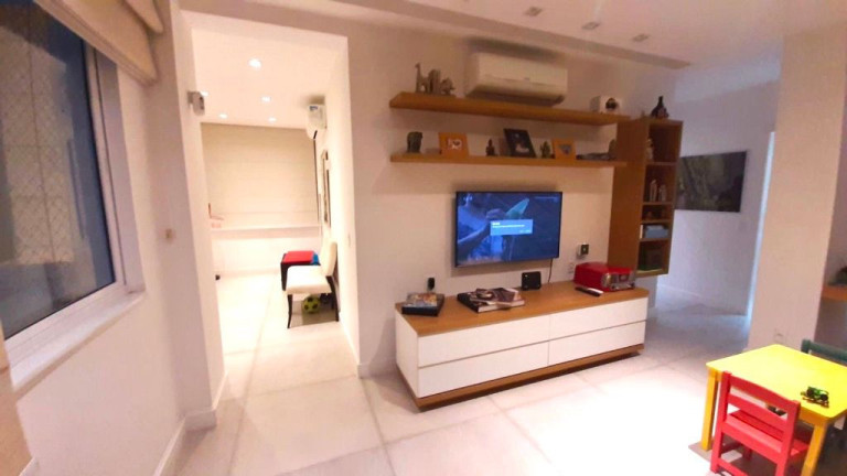 Imagem Apartamento com 2 Quartos à Venda, 87 m² em Urca - Rio De Janeiro Imagem Apartamento com 2 Quartos à Venda, 87 m² em Urca - Rio De Janeiro