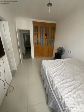Imagem Imóvel com 4 Quartos à Venda, 236 m² em Caminho Das árvores - Salvador Imagem Imóvel com 4 Quartos à Venda, 236 m² em Caminho Das árvores - Salvador
