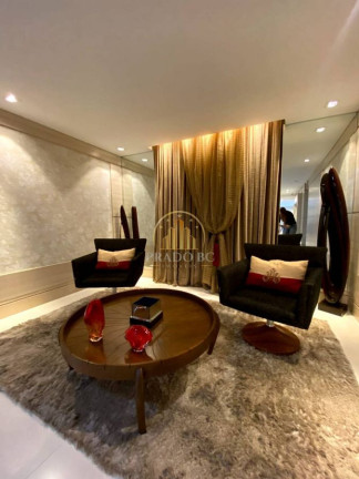 Imagem Apartamento com 3 Quartos à Venda, 140 m² em Pioneiros - Balneário Camboriú Imagem Apartamento com 3 Quartos à Venda, 140 m² em Pioneiros - Balneário Camboriú