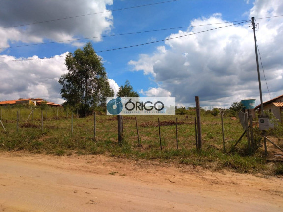 Terreno à Venda, 2.500 m² em Centro - Itatiaiuçu