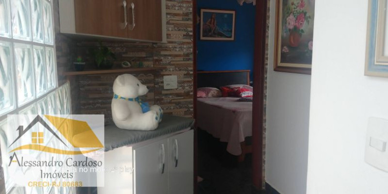 Imagem Casa com 4 Quartos à Venda, 200 m²
