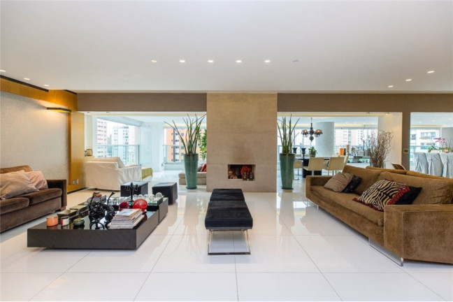 Imagem Apartamento com 4 Quartos à Venda, 335 m² em Moema - São Paulo