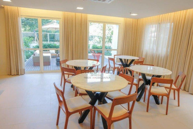 Imagem Apartamento com 3 Quartos à Venda, em Botafogo - Rio De Janeiro Imagem Apartamento com 3 Quartos à Venda, em Botafogo - Rio De Janeiro