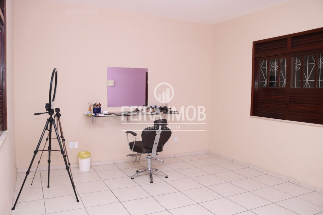 Imagem Casa com 3 Quartos à Venda, 328 m² em São João - Feira De Santana