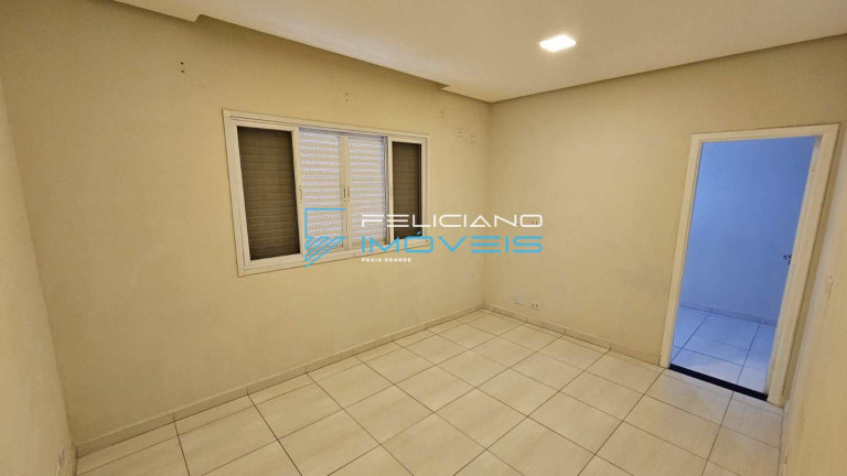 Imagem Casa com 3 Quartos à Venda, 141 m² em Canto Do Forte - Praia Grande