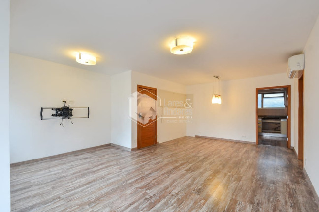 Imagem Apartamento com 4 Quartos à Venda, 143 m² em Moema - São Paulo Imagem Apartamento com 4 Quartos à Venda, 143 m² em Moema - São Paulo
