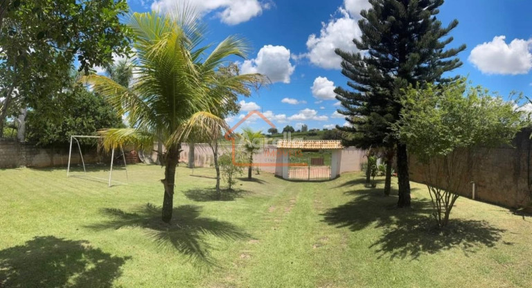Imóvel com 3 Quartos à Venda, 300 m² em Jardim Taguá - Estiva Gerbi