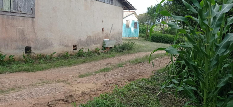 Imagem Chácara com 2 Quartos à Venda, 5.445 m² em Centro - Agudos Do Sul