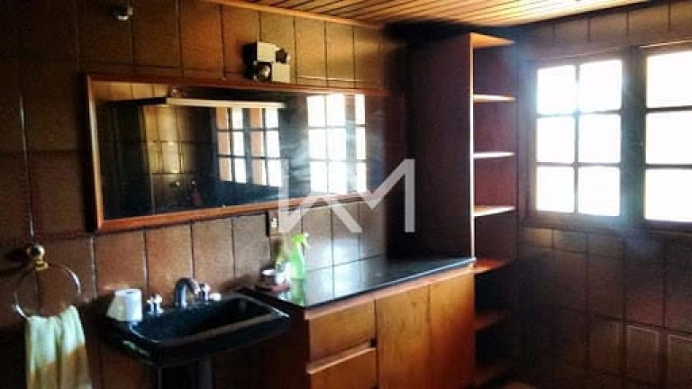 Imagem Sobrado com 4 Quartos à Venda, 300 m² em Nazare Paulista - Nazaré Paulista Imagem Sobrado com 4 Quartos à Venda, 300 m² em Nazare Paulista - Nazaré Paulista