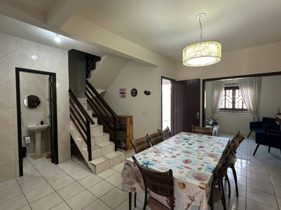 Imagem Casa com 3 Quartos à Venda, 80 m² em Centro - Balneário Barra Do Sul