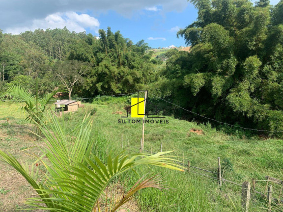 Imagem Chácara com 4 Quartos à Venda, 400 m² em Serrinha - Taubaté Imagem Chácara com 4 Quartos à Venda, 400 m² em Serrinha - Taubaté