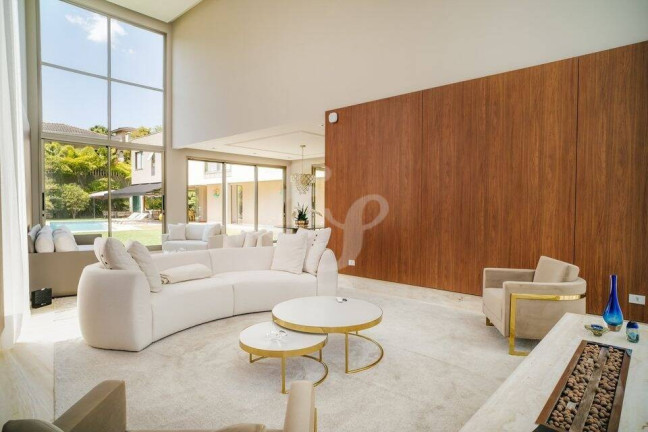 Imagem Casa com 5 Quartos à Venda, 1 m² em Tamboré - Santana De Parnaíba Imagem Casa com 5 Quartos à Venda, 1 m² em Tamboré - Santana De Parnaíba