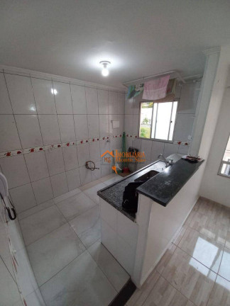 Imagem Apartamento com 2 Quartos à Venda, 40 m² em água Chata - Guarulhos