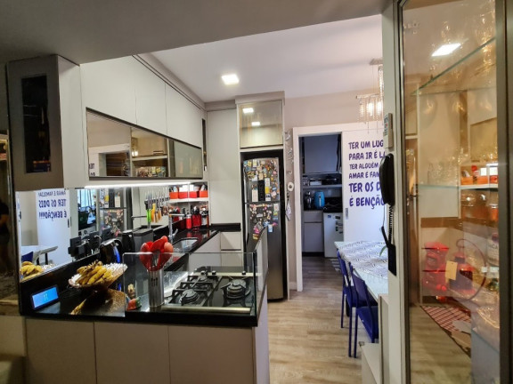 Imagem Imóvel com 2 Quartos à Venda, 85 m² em Centro - Balneário Camboriú