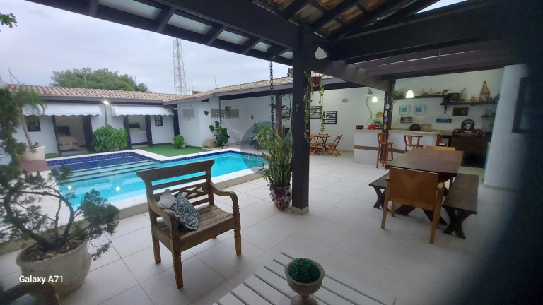 Casa com 5 Quartos à Venda, 400 m² em Cibratel I - Itanhaém