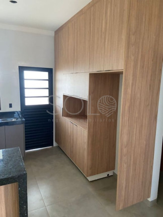 Imagem Casa com 2 Quartos à Venda, 250 m² em Jardim Universal - Araraquara Imagem Casa com 2 Quartos à Venda, 250 m² em Jardim Universal - Araraquara