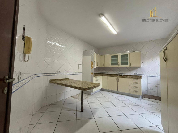 Imagem Sobrado com 4 Quartos à Venda, 191 m² em Bom Retiro - Curitiba Imagem Sobrado com 4 Quartos à Venda, 191 m² em Bom Retiro - Curitiba