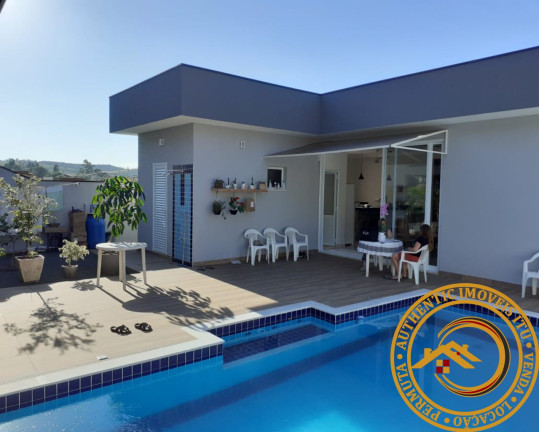 Casa com 3 Quartos à Venda,  em Portal Dos Bandeirantes Salto - Salto