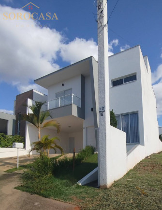 Casa com 3 Quartos à Venda,  em Wanel Ville - Sorocaba