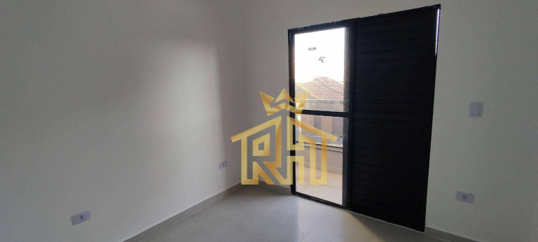 Imagem Sobrado com 3 Quartos à Venda, 90 m² em Maracanã - Praia Grande Imagem Sobrado com 3 Quartos à Venda, 90 m² em Maracanã - Praia Grande