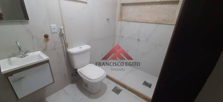 Imagem Casa com 2 Quartos à Venda, 424 m² em Trindade - São Gonçalo Imagem Casa com 2 Quartos à Venda, 424 m² em Trindade - São Gonçalo