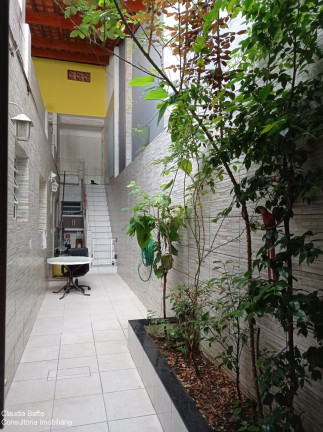 Imagem Casa com 2 Quartos à Venda,  em Piraporinha - Diadema