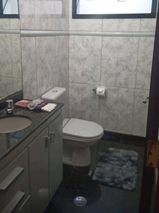 Imagem Casa com 3 Quartos à Venda, 242 m² em Vila Brasílio Machado - São Paulo