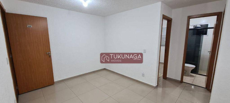 Imagem Apartamento com 2 Quartos à Venda, 45 m² em água Chata - Guarulhos