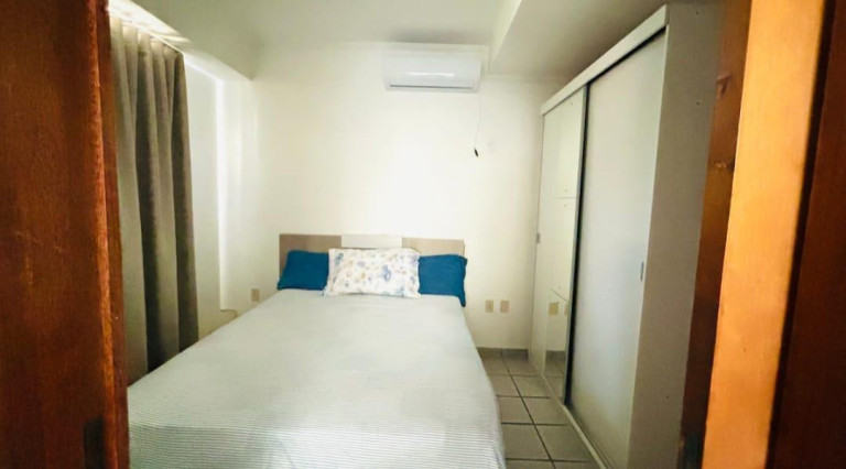 Imagem Apartamento com 1 Quarto para Alugar,  em Canasvieiras - Florianópolis