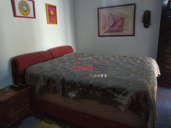 Imagem Casa com 7 Quartos à Venda, 303 m² em Balneário Das Conchas - São Pedro Da Aldeia Imagem Casa com 7 Quartos à Venda, 303 m² em Balneário Das Conchas - São Pedro Da Aldeia