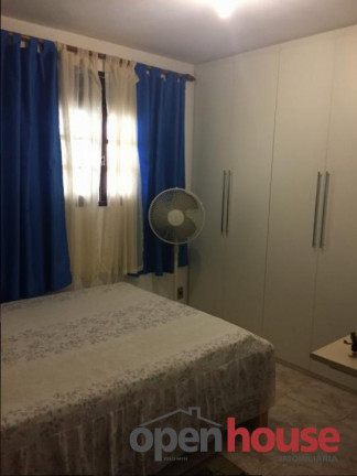 Imagem Casa com 3 Quartos à Venda, 203 m² em Candelária - Natal Imagem Casa com 3 Quartos à Venda, 203 m² em Candelária - Natal