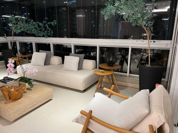Apartamento com 3 Quartos à Venda, 245 m² em Santa Rosa - Londrina