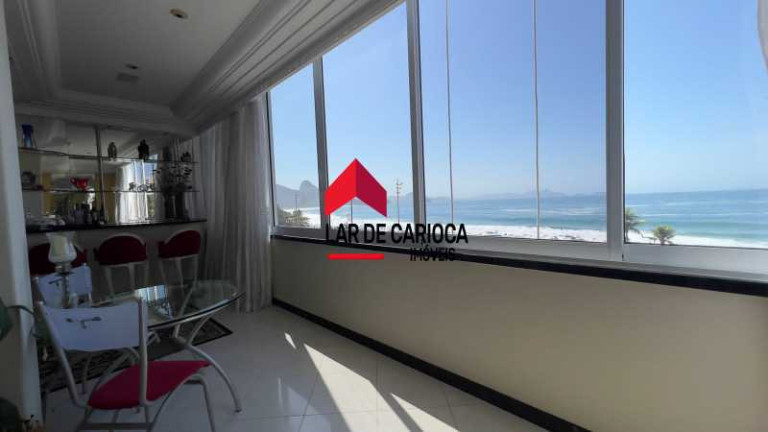 Imagem Apartamento com 4 Quartos à Venda, 236 m² em Copacabana - Rio De Janeiro Imagem Apartamento com 4 Quartos à Venda, 236 m² em Copacabana - Rio De Janeiro