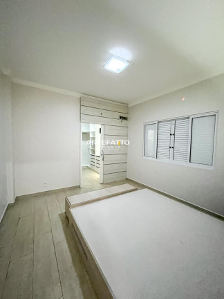 Imagem Casa com 3 Quartos à Venda, 175 m²