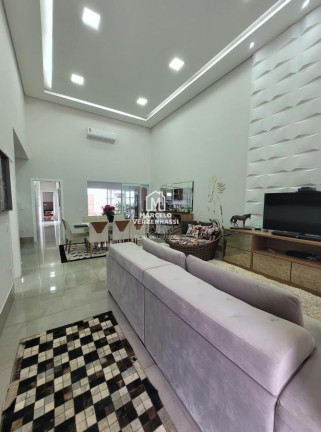 Casa com 3 Quartos à Venda, 184 m² em Residencial Margarida De Holstein - Limeira