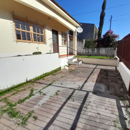 Imagem Casa com 3 Quartos à Venda, em Nossa Senhora Do Perpétuo Socorro - Santa Maria Imagem Casa com 3 Quartos à Venda, em Nossa Senhora Do Perpétuo Socorro - Santa Maria