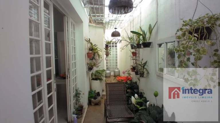 Imagem Casa com 3 Quartos à Venda, 235 m² em Vila Cristóvam - Limeira Imagem Casa com 3 Quartos à Venda, 235 m² em Vila Cristóvam - Limeira