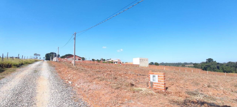 Imagem Chácara à Venda, 1.000 m² em Jardim Floriano - Araçoiaba Da Serra Imagem Chácara à Venda, 1.000 m² em Jardim Floriano - Araçoiaba Da Serra