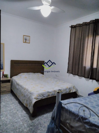 Imagem Casa com 1 Quarto à Venda, 110 m² em Mongaguá - Mongaguá